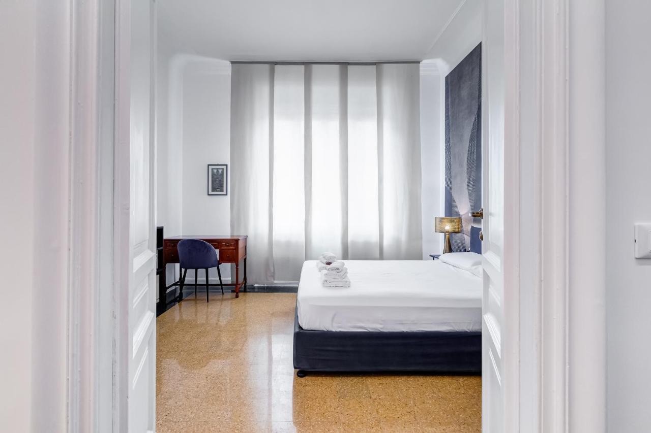Apartamento Bmga L Elegant Four-room Apt For 8 Guests In Prati *